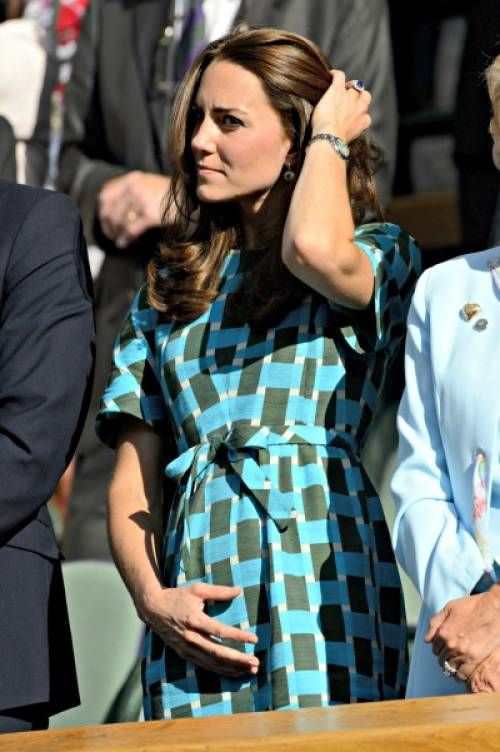 a1sx2_Thumbnail1_Kate_Middleton_pregnant_1.jpg