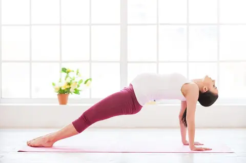 Activité physique pendant la grossesse : sports adaptés et fréquence recommandée par trimestre
