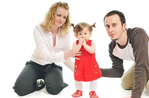Budget mensuel moyen d'une famille avec bébé de moins d’un an en France en 2026