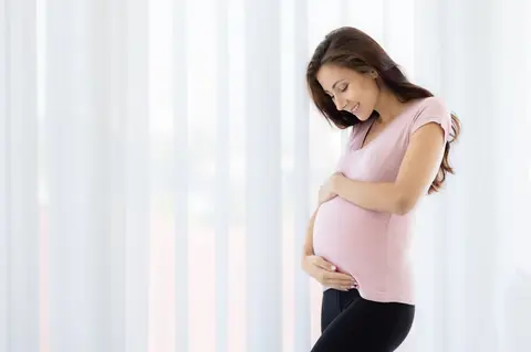Gestion du stress et de l'anxiété pendant la grossesse : guide complet pour les futures mamans