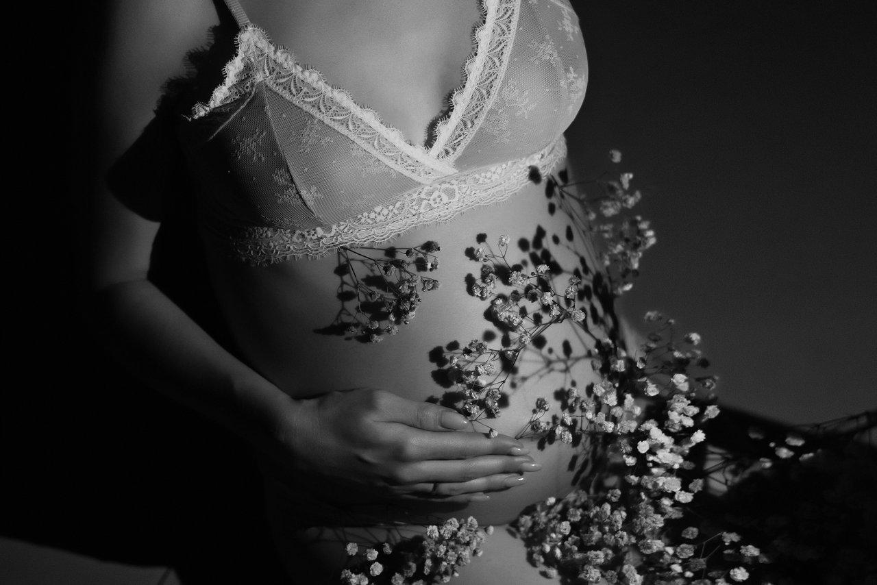 You are currently viewing Budget moyen et conseils pour une garde-robe complète de lingerie de grossesse en 2026